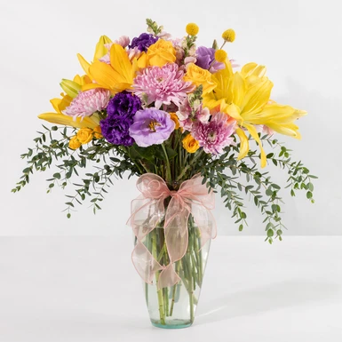 Arreglo de Lilys Amarillas y Lisianthus 24733