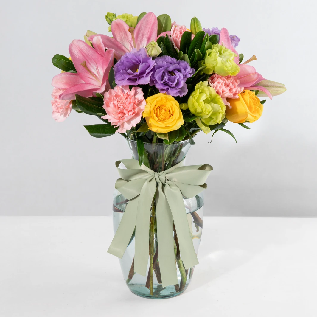 Arreglo de Lisianthus y Lilys Rosas 24744
