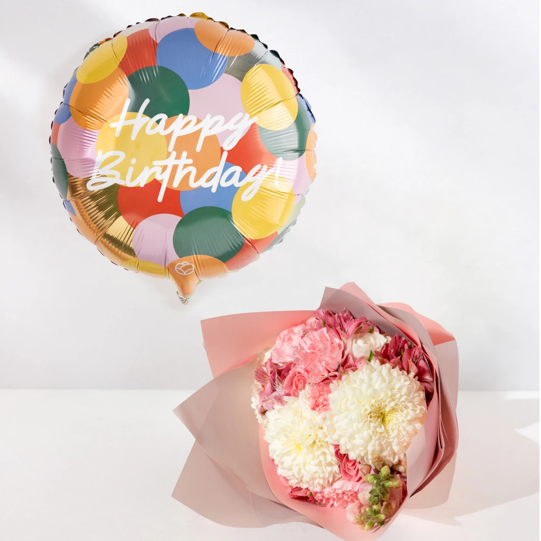 Ramo con Rosas y Claveles y Globo "Happy Birthday" 24769