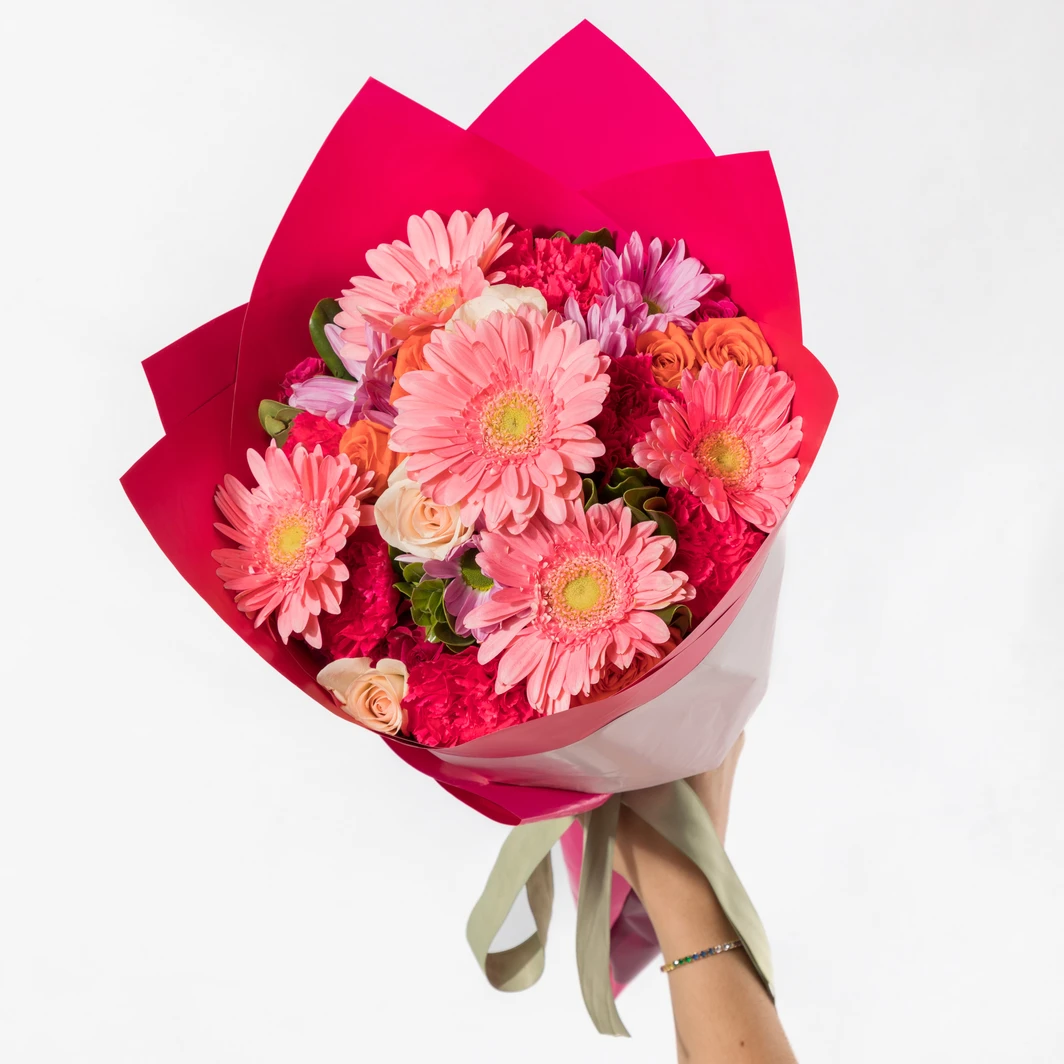 Ramo de Gerberas Rosa y Margaritas 24795