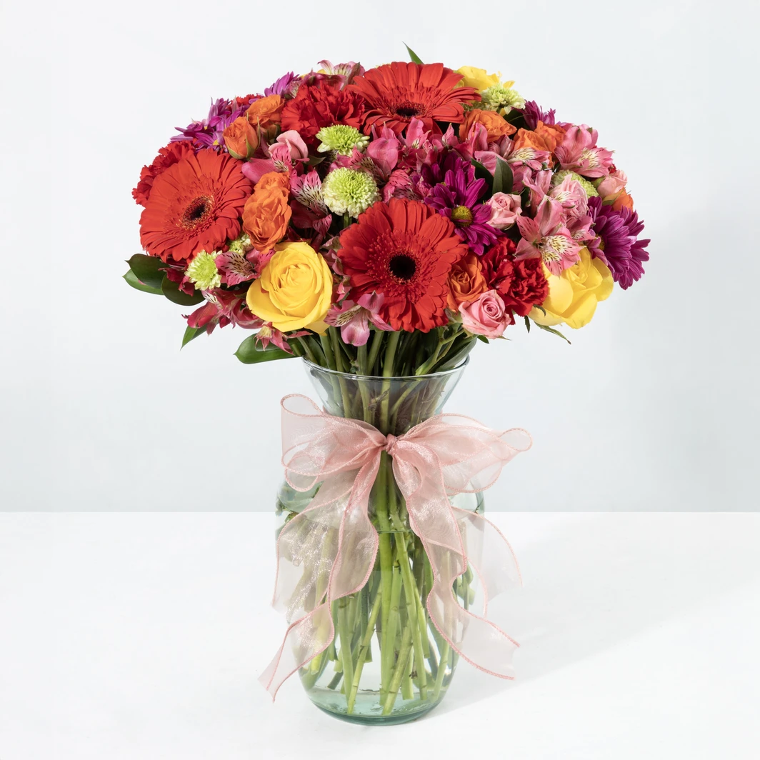 Arreglo de Gerberas Rojas y Margaritas 24934