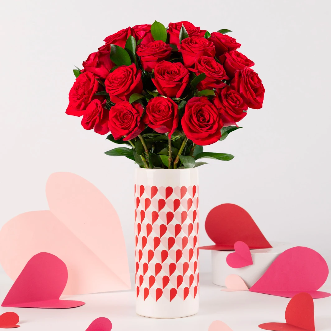 Rosas Rojas en Jarrón Hearts Everywhere 24955