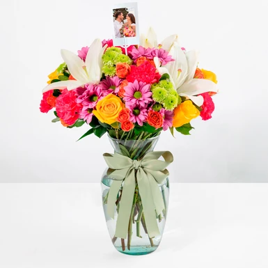 Arreglo de Lilys Blancas y Margaritas con Mini Foto 25028