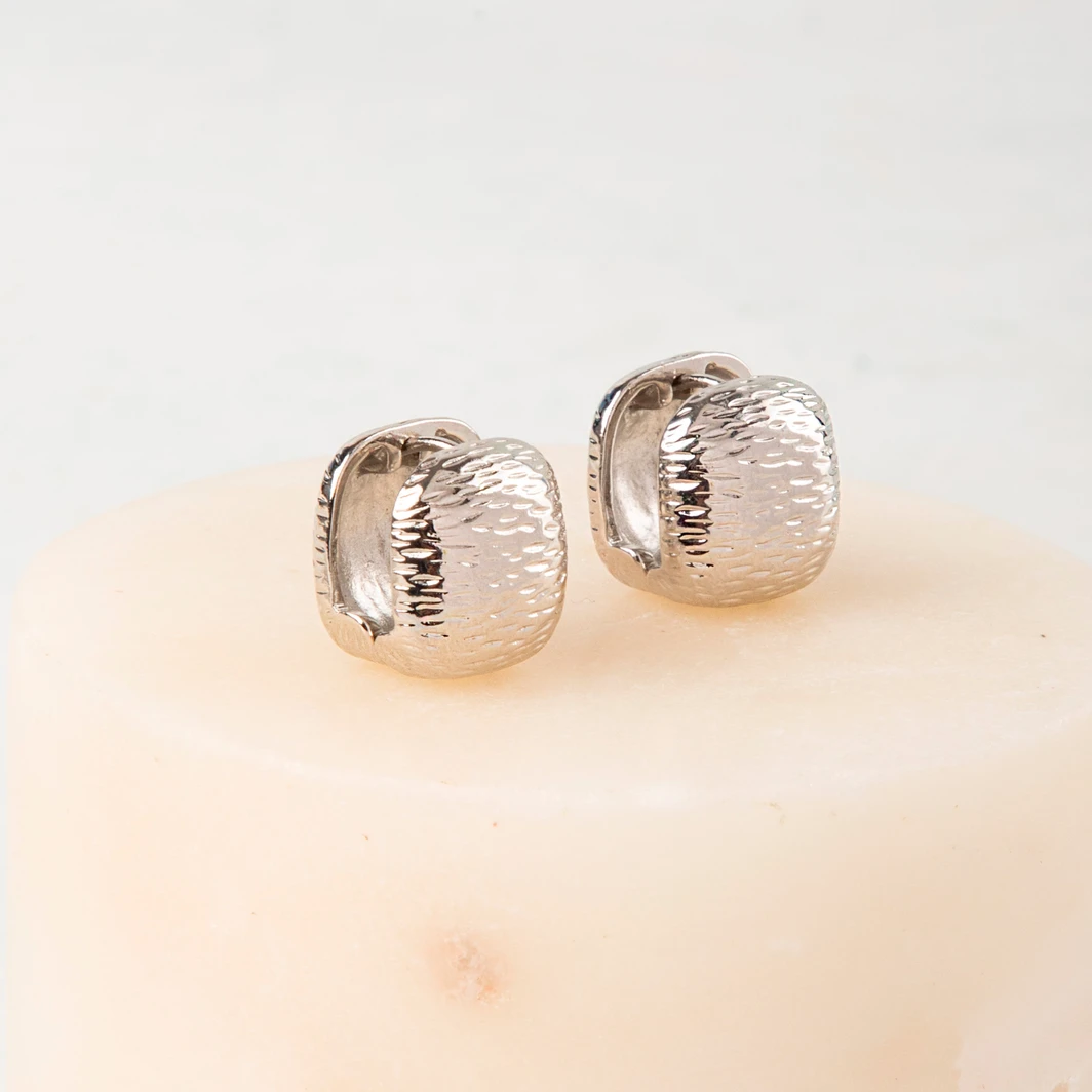 Aretes Valentine Plateados Amalaya 25083