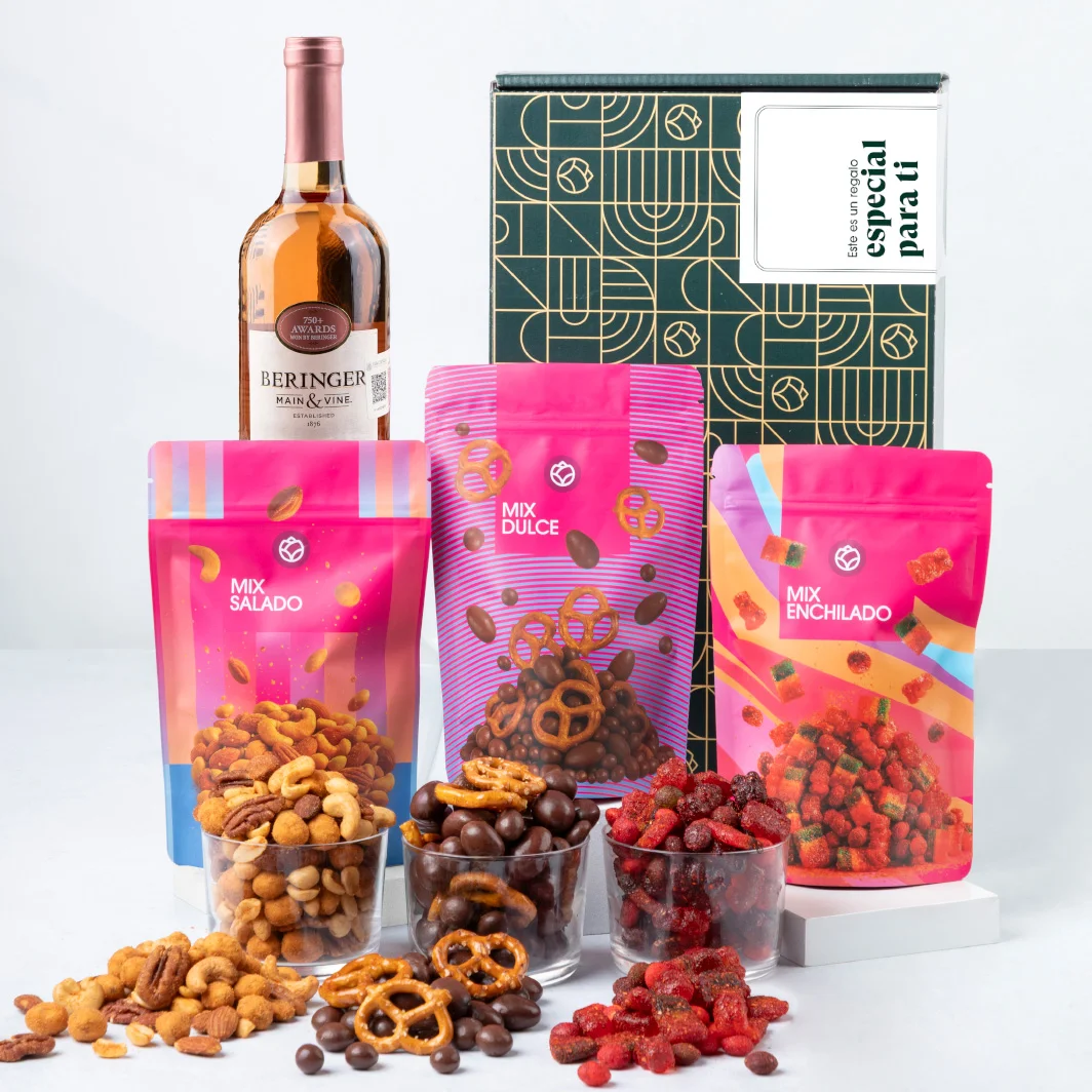 "Regalo Especial" Basket with Beringer Wine and snacks 25458