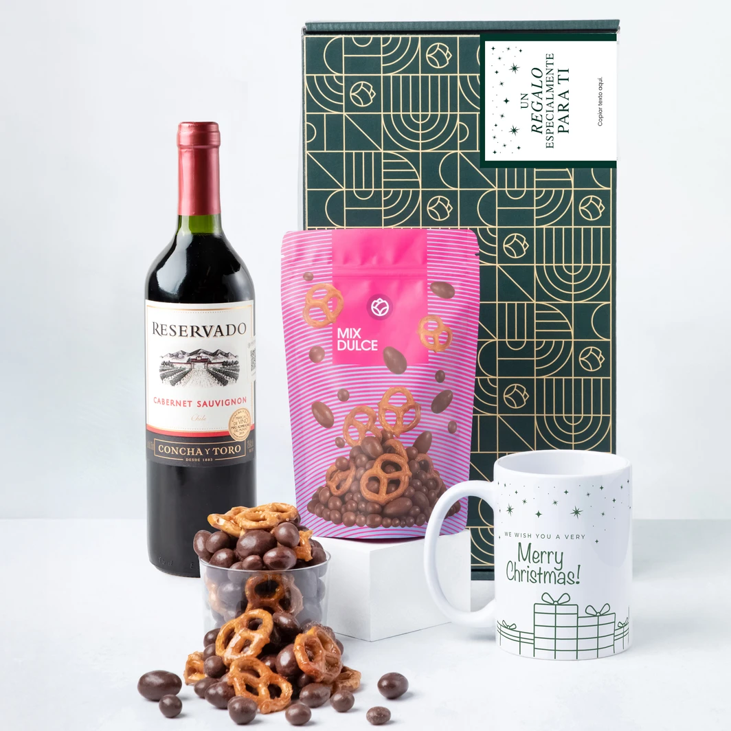 Caja Personalizada Etiqueta con Vino Cabernet Concha y Toro, Mix Dulce y Taza "Merry Christmas" 25599-P