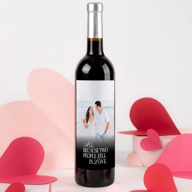 Personaliza Vino 3V con etiqueta "All Because Two People Fell In Love" 25716-P
