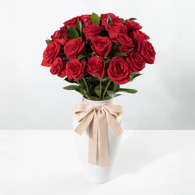 18 Rosas Rojas en Jarrón 25745