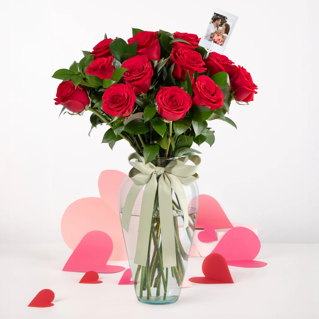 12 Rosas Rojas con Mini Foto 25779