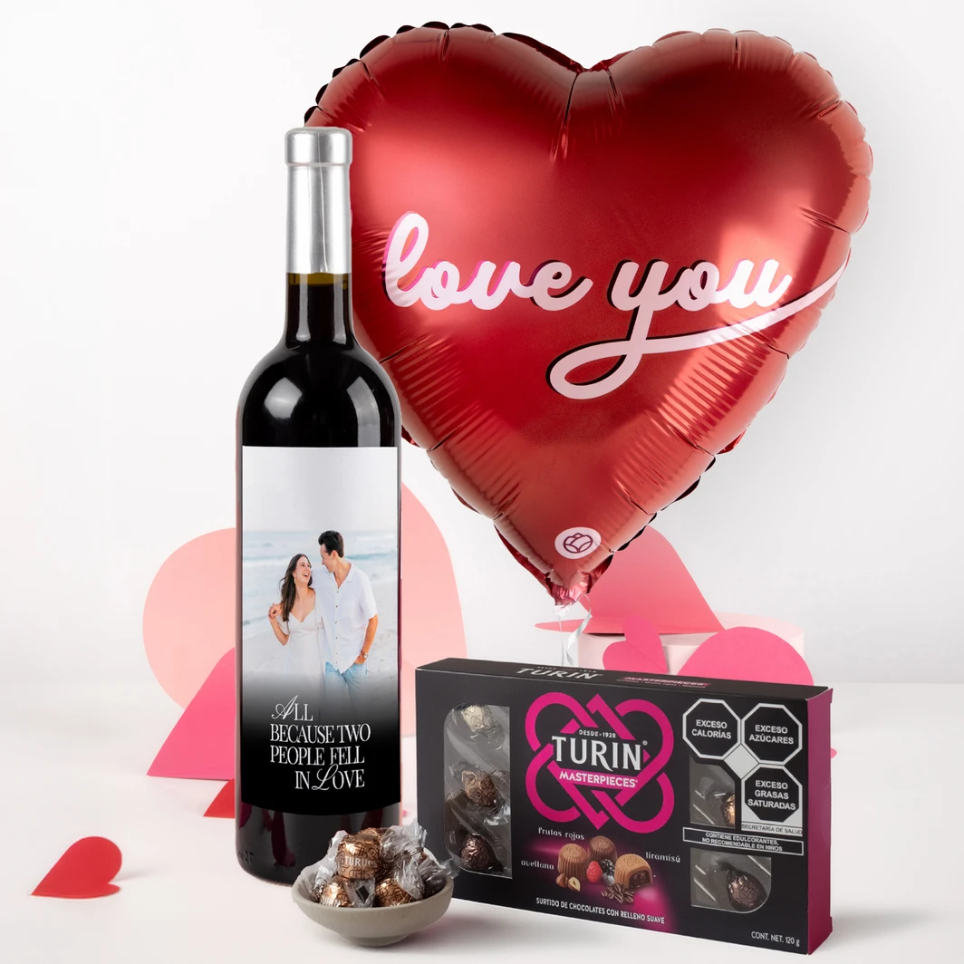 Vino 3V con etiqueta "All Because Two People Fell In Love" con Globo 18" y Chocolates Turin 120gr 25791