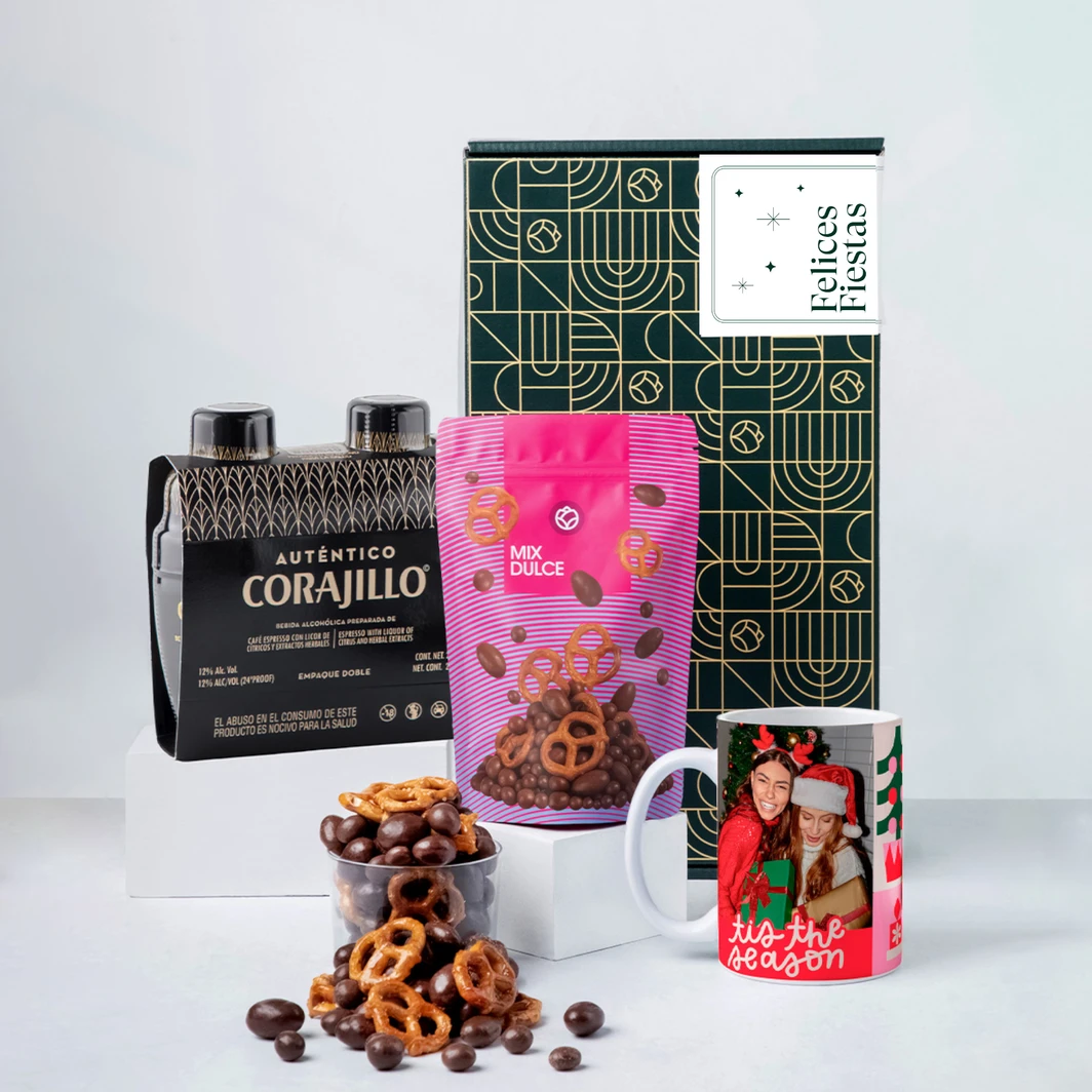 Corajillo Basket with "Retro Christmas" Mug and Sweet Mix 25879-P