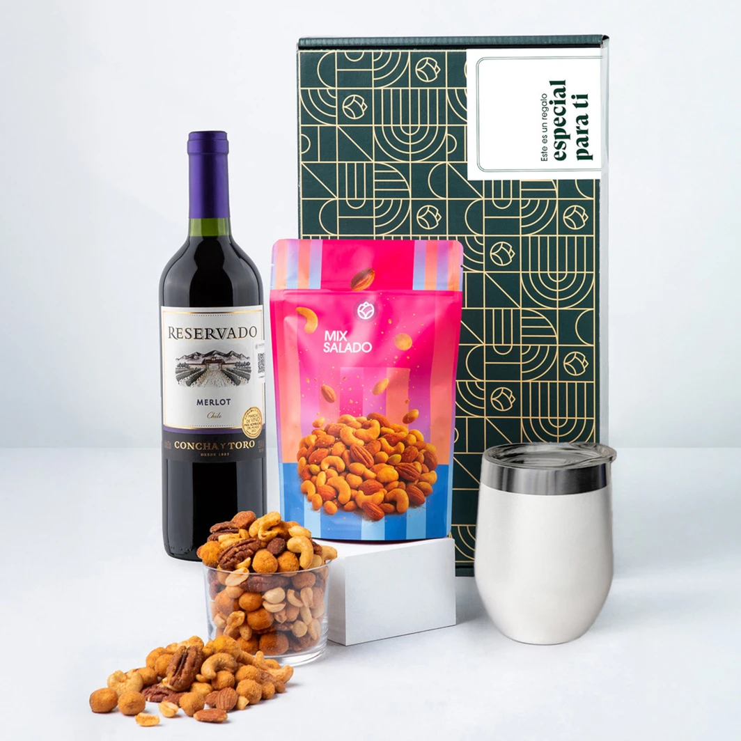 Vino Merlot con Botanas y Termo Blanco Personalizado 25887-P