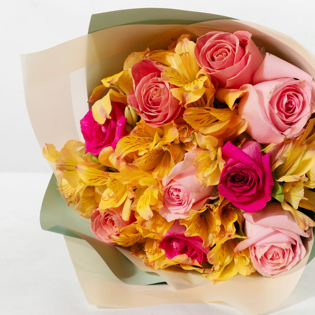 Flowers and Gifts in Nuevo Laredo | Doorstep Delivery | Enviaflores