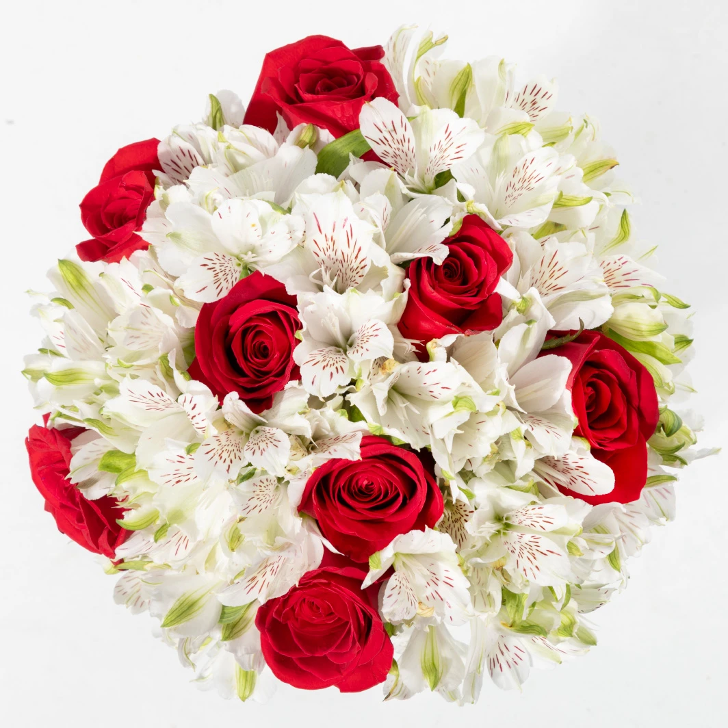Bouquet of Red Roses 25913