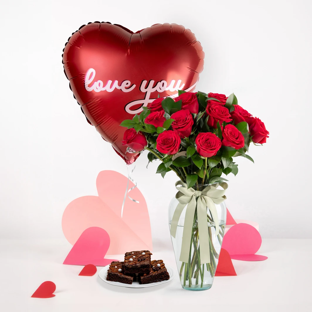Brownies con Globo "Love You" y 12 Rosas Rojas 26159