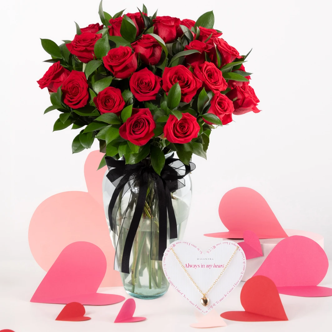 24 Rosas Rojas y Collar Golden Mini Heart Malandra 26336