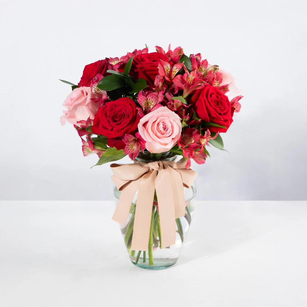 Arreglo de Rosas Rojas con Rosas Rosa Claro 26485