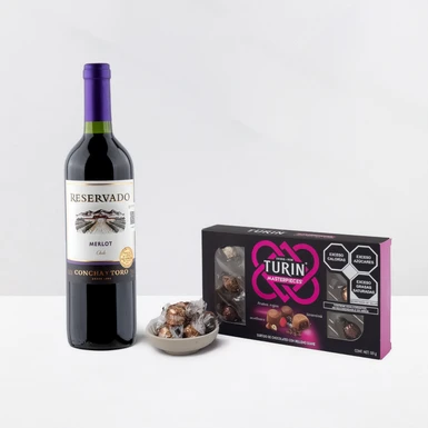 Vino Tinto Concha y Toro con Chocolates Turín 26507