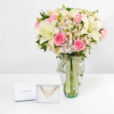 Triple Chain Necklace with Rose and Lily Vase Arrangement 26544