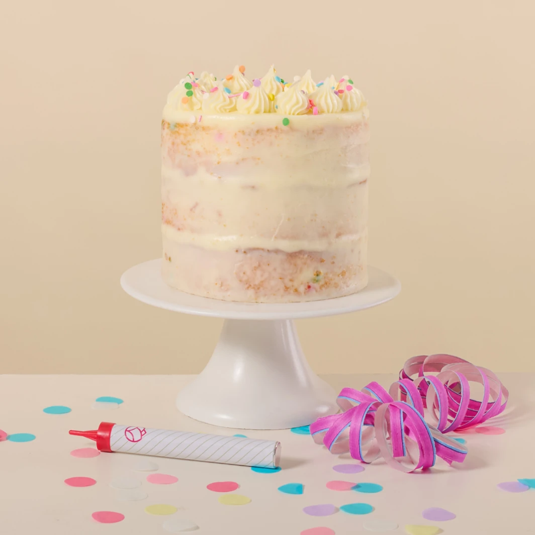 Naked Vanilla Birthday Cake 26723