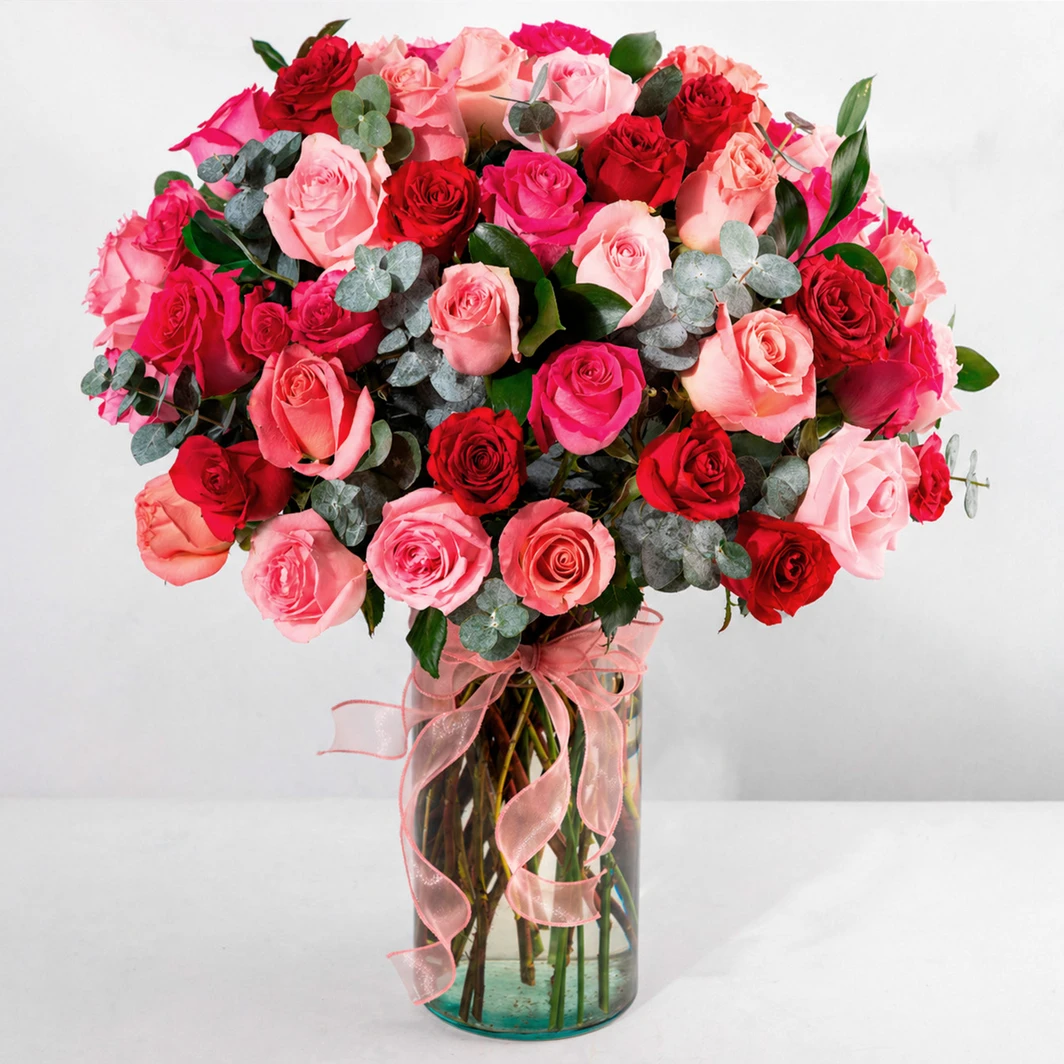 Arreglo de 50 Rosas Combinadas 26742