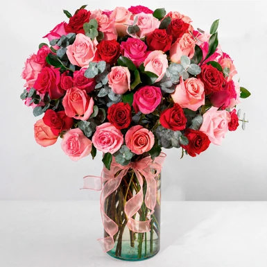 Arreglo de 50 Rosas Combinadas 26742