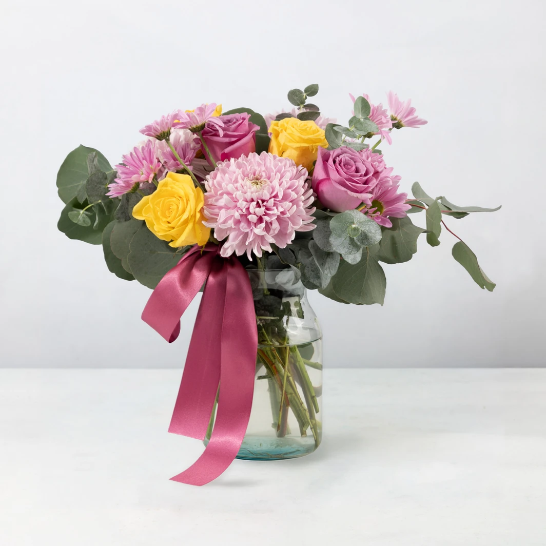 Arreglo de Margaritas con Rosas 26780