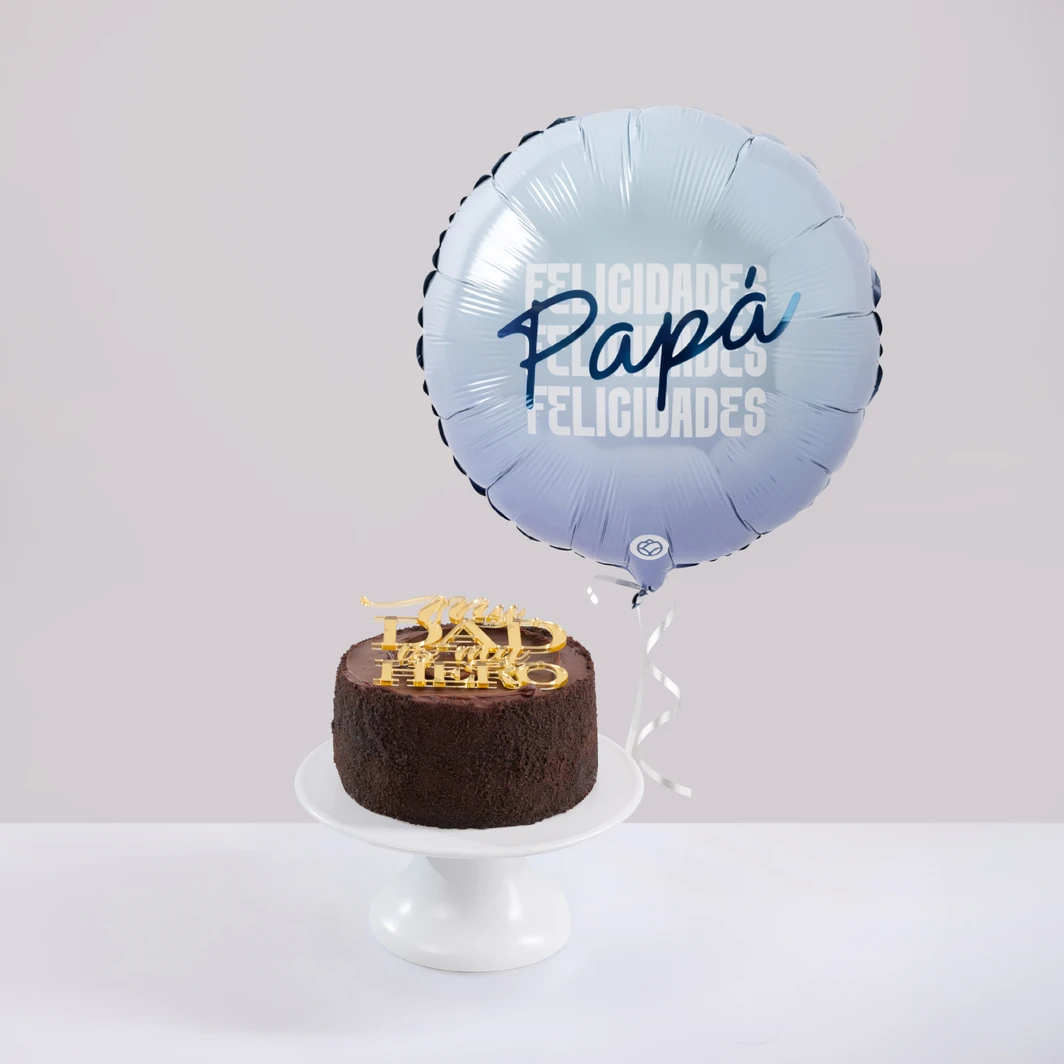 Pastel de Chocolate “My hero” con Globo 26958