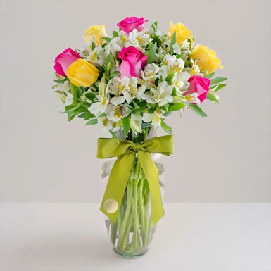 8 Rosas de Colores y Alstroemerias 2365