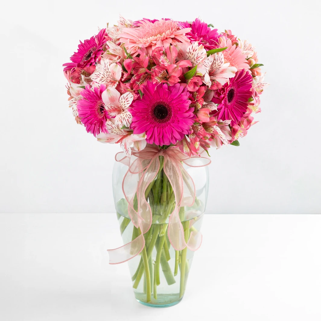 12 Gerberas Rosas y Alstroemerias 2464