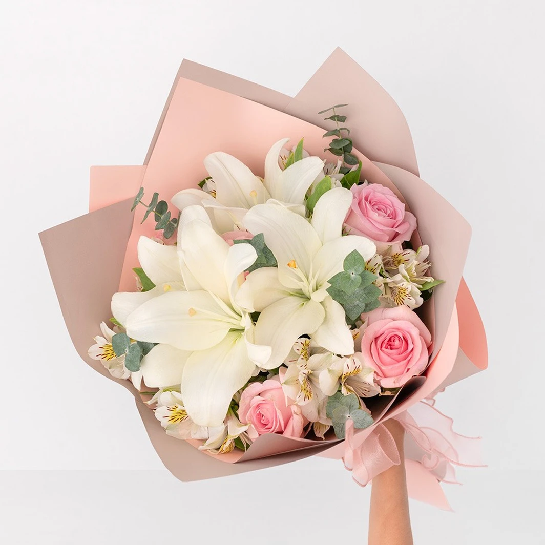 Brillo Mío con Rosas y Lilys 2562