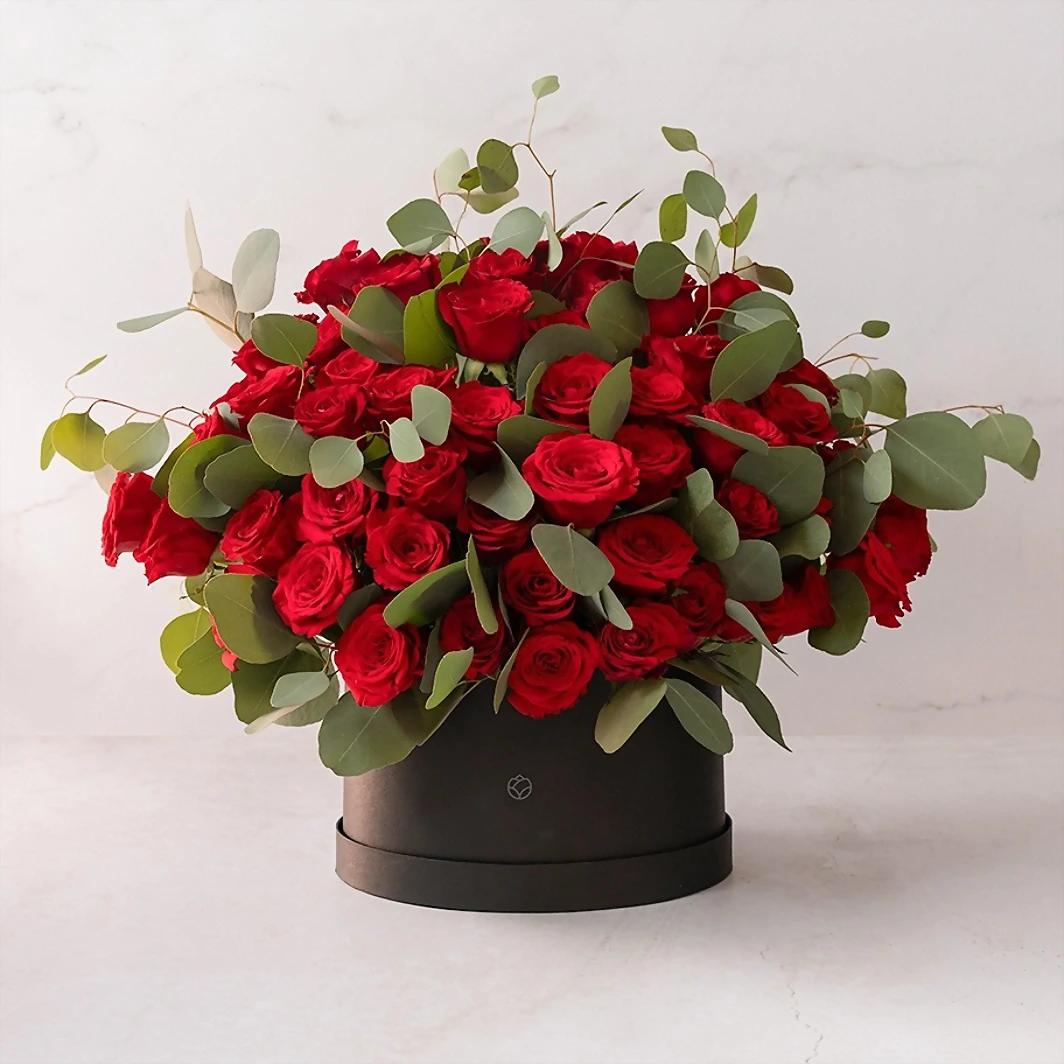 50 Rosas rojas en Caja 2718