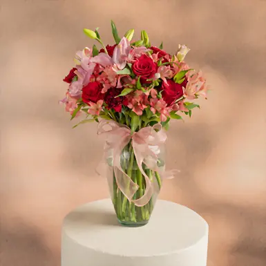 Arreglo de Rosas con Lilys 3572
