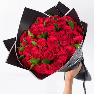 Bouquet with 50 Red Roses 007
