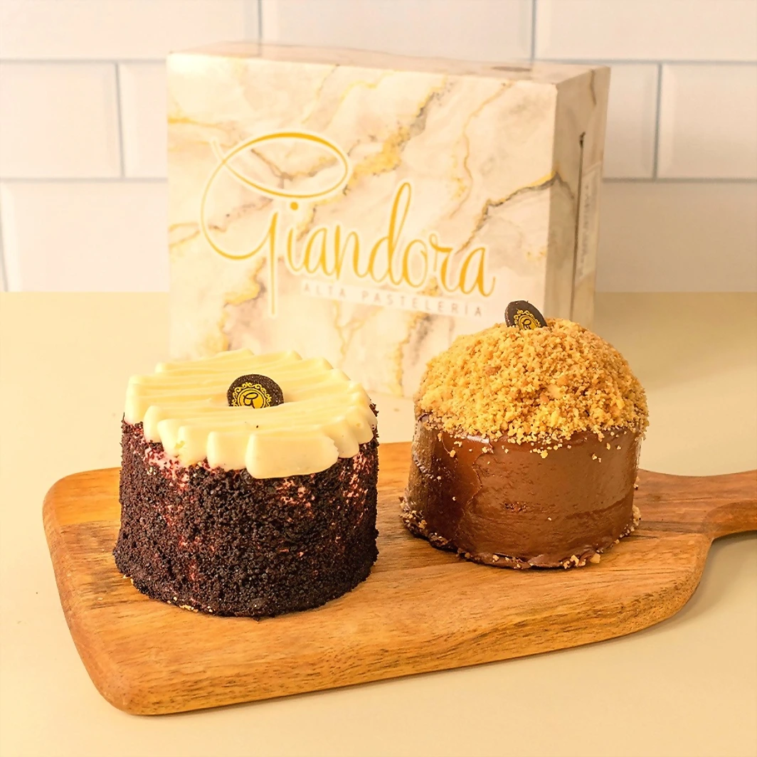 Invididual set of Red Velvet Cake and Banana Cake 3870