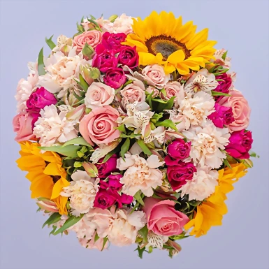 Girasoles y mini rosa rosa en jarrón tornasol 4957