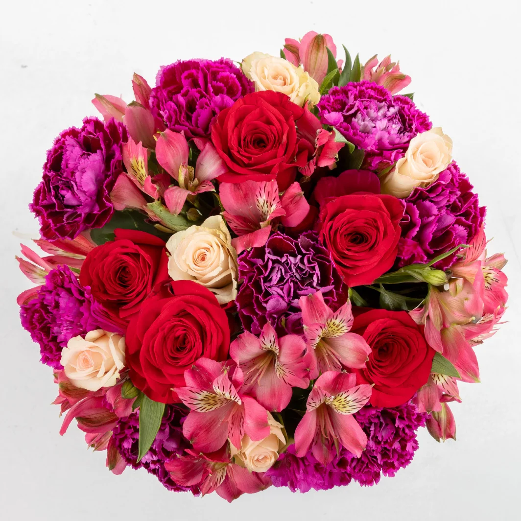 Heartbeat Bouquet with Red Roses and Carnations 5814