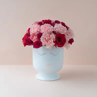 11 Roses and Mini Roses in vase 7214