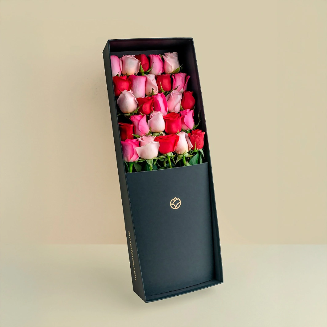 25 rosas coloridas en caja 9339