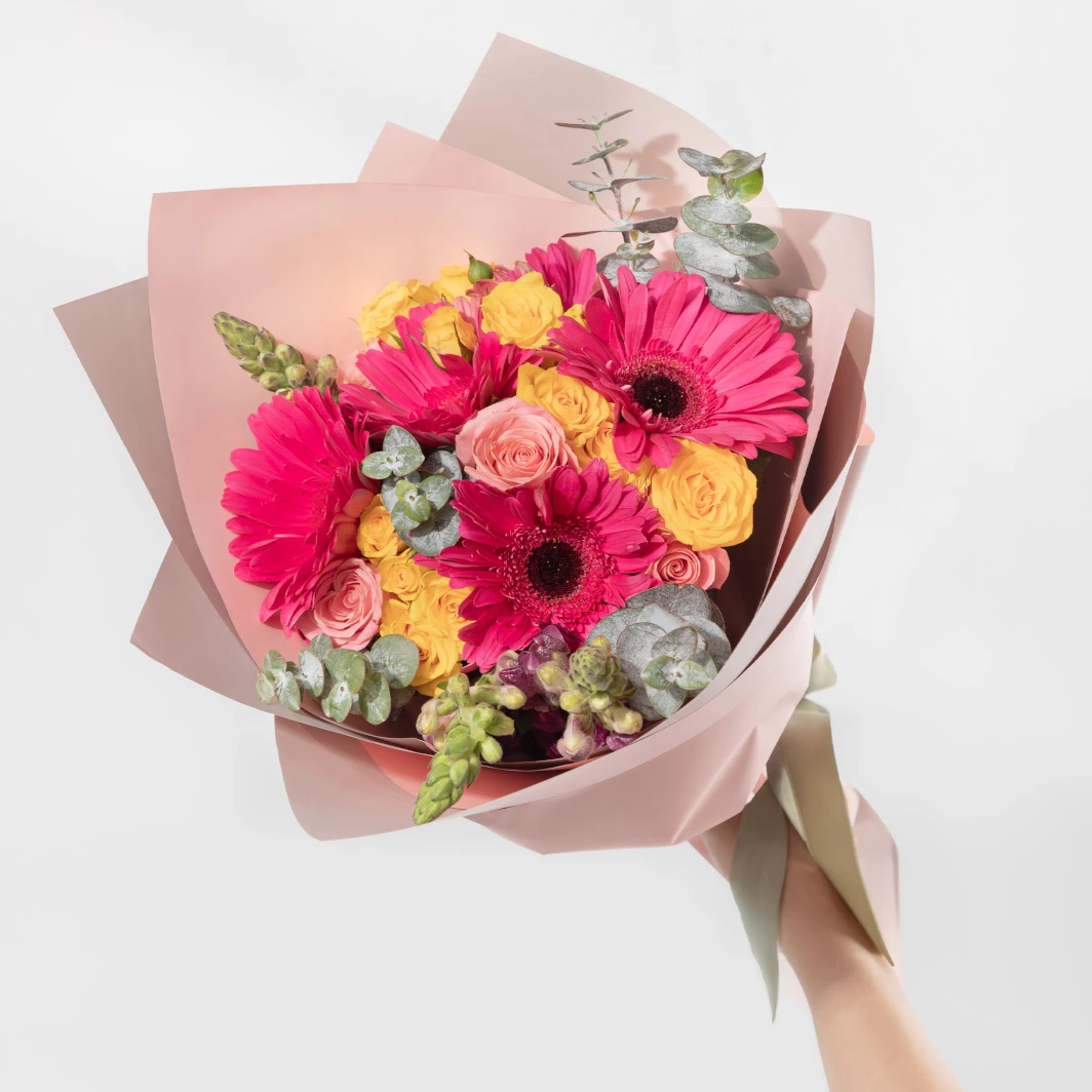 Ramo de Gerberas y Rosas 2557-A